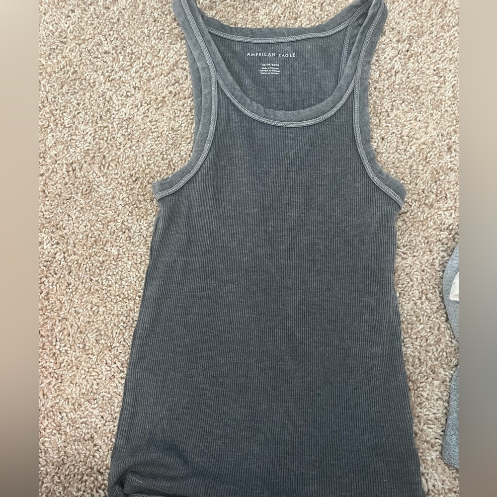 american eagle tank top